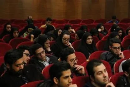 دوره آموزشی معرفت&zwnj;افزایی دانشجویان در دانشگاه آزاد یزد آغاز به کار کرد