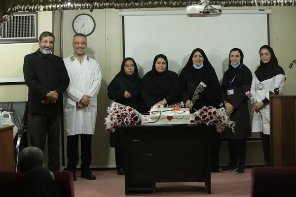 حضور داوطلبان جمعیت امام رضایی‌ها در بیمارستان ۵۰۱ ارتش 