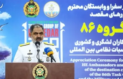 دریادار ایرانی: ما و کشور&zwnj;های مقصد ناوگروه ۸۶ به تهدیدات و تحریم&zwnj;ها توجهی نکردیم