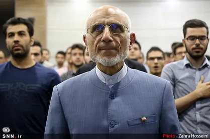 میرسلیم: ریشه حل مفاسد در مجلس است نه دولت /  خودم داوطلب نمایندگی نشدم / در مجلس رئیس نداریم
