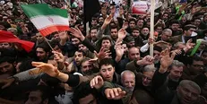 برگزاری اجتماع مردم تهران به مناسبت ۹ دی در میدان امام حسین (ع)
