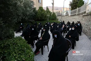 روضه خانگی در منزل دو شهید سانحه هواپیمای اوکراینی
