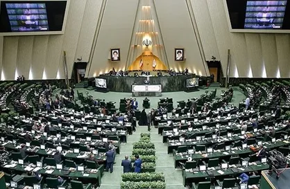 دیدار اعضای مجمع نمایندگان تهران با فرمانده سپاه محمد رسول الله (ص)