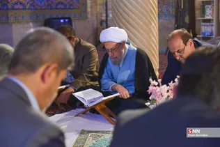 محفل انس با قرآن کریم در مسجد تاریخی نصیرالملک شیراز