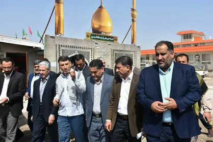 وزیر علوم از برنامه&zwnj;های بسیج دانشجویی استان اصفهان بازدید کرد