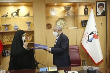 بنیاد شهید و معاونت امور زنان تفاهم&zwnj;نامه همکاری امضا کردند