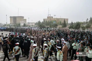 وداع با شهید مصطفی نامور در صبحگاه مشترک نیروهای مسلح قم
