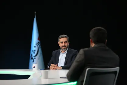 صالحی: از همان پیام اول رهبر انقلاب، بر تنوع جریان&zwnj;های همراه با نظام در برابر تجاوز تأکید شد + فیلم