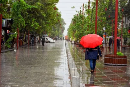 آخرین اخبار هواشناسی رشت/ آیا رگبار و رعدوبرق در ۲۱ شهریور مهمان گیلان می&zwnj;شود؟