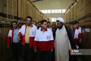 توزیع ده هزار بسته لوازم خانگی ضروری برای سیل زدگان استان لرستان