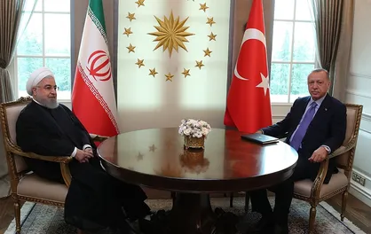 روحانی: همکاری&zwnj;های نظامی ایران و ترکیه تقویت می&zwnj;شود