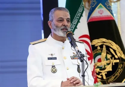 آزادگان یادگاران ارزشمند دوران جنگ تحمیلی هستند