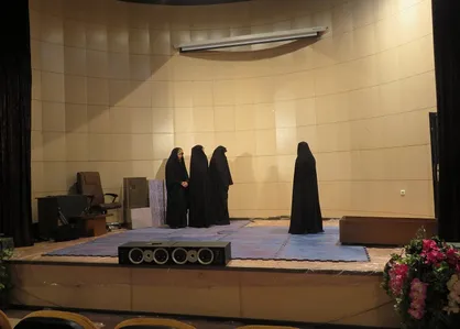&laquo;جابر&raquo;؛ اجرای یک تئاتر متفاوت/ بیش از ۱۰۰۰ نفر از بانوان بجنوری نظاره&zwnj;گر اشک&zwnj;ها و لبخند&zwnj;ها بودند