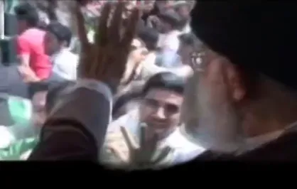 تصاویری از سفر تاریخی و به یادماندنی قائد شهید امت آیت الله سید علی خامنه&zwnj;ای به کردستان در اردیبهشت سال ۱۳۸۸
