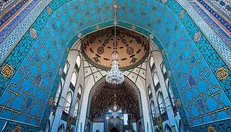 غبارروبی مسجد گوهرشاد حرم مطهر رضوی
