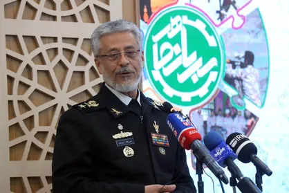دریادار سیاری: استفاده از هوش مصنوعی در پهپاد&zwnj;های ارتش توسعه می&zwnj;یابد + فیلم