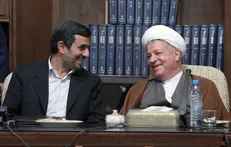 از تراژدی اکبر تا کمدی محمود!