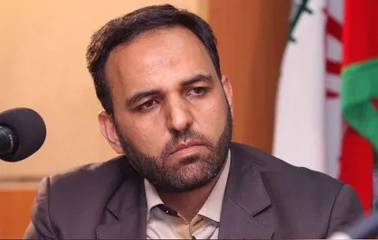 انتقاد تند کارشناس تلویزیونی به وزیر ارتباطات و دولت