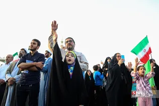 اجتماع خانوادگی «سلام فرمانده» در جمکران