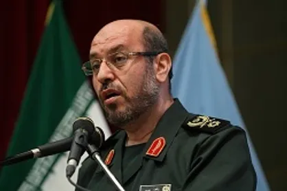 سردار حسین دهقان مطرح کرد: شکست سیستم&zwnj;های راداری آمریکا در حمله انصارالله به آرامکو