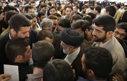 خوابی که یک دانشجو برای رئیسی دیده بود!/ ۸۰۰ نفر از دانشجویان خراسانی میهمان سفره افطار امام رضا(ع)