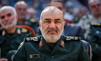 تاکید فرمانده سپاه بر تسریع در طرح تعریض جاده جلفا به کلاله