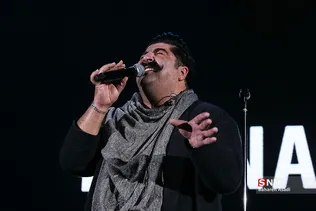 اجرا‌ی بهنام بانی در ششمین شب از سی و هفتمین جشنواره موسیقی فجر