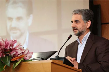 هنر اصیل اسلامی بین فرم و محتوا تفاوت نمی&zwnj;گذارد/ آستان قدس باید به مرجعیت علمی ایران برسد