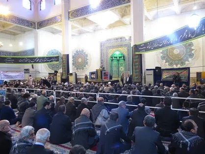 مشکلات کشور ناشی از نفاق برخی مسئولان است/ انقلابی که زنده نباشد، دشمن ندارد