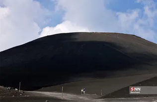 56546