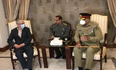 سرلشکر باقری وارد اسلام‌آباد شد