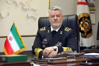 امیر دریادار خانزادی عازم جزیره ریونیون واقع در اقیانوس هند جنوبی شد