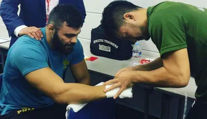 علی اکبری با شعار &laquo;یا حسین&raquo; حریف آمریکایی را شکست داد