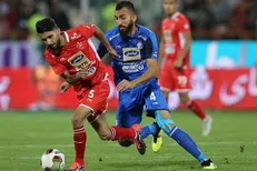 ستاره استقلال جایگزین مدافع پرسپولیس شد