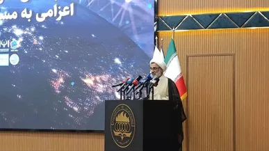 حجت الاسلام خسروپناه: من اصلا مخالف نیستم نخبگان در کشور‌های دیگر تحصیل کنند ولی حتما توجهی به این سرزمین پربرکت داشته باشند + فیلم
