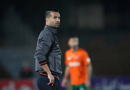 مسعود شجاعی سرمربی صنعت نفت آبادان شد