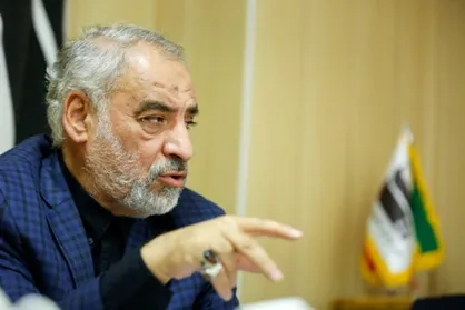 دستمالچیان: انتخاب "نجیب میقاتی" با توافق غرب و عربستان بود / یکی از نقاط مثبت میقاتی، رابطه خوب با احزاب است