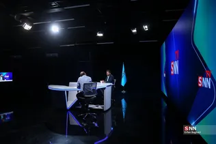 نویسنده