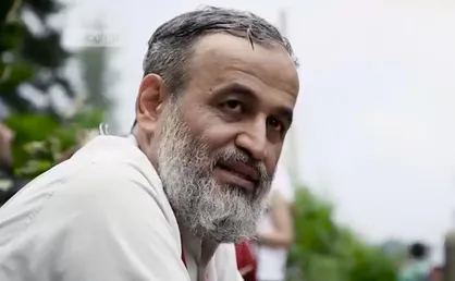 حجت&zwnj;الاسلام پناهیان در بین مردم بوسنی