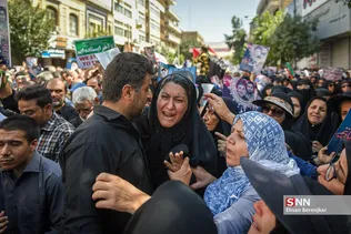 تشییع ۲ شهید حادثه تروریستی حرم شاهچراغ(ع)
پیکر مطهر شهدای حادثه تروریستی حرم شاهچراغ (ع) ساعت ۹ صبح چهارشنبه ۲۵ مرداد۱۴۰۲ از میدان شهدا تا حرم مطهر احمد بن موسی شاهچراغ (ع) شیراز تشییع شد.