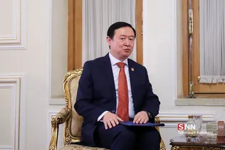 دیدار ظریف با سفیر جدید چین در ایران