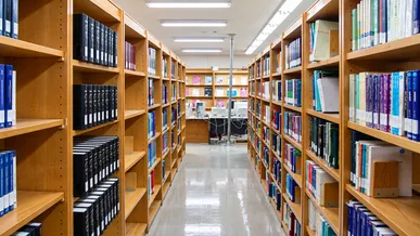 غنی‌سازی کتابخانه‌های کردستان با خرید ۱۲۰ عنوان کتاب از نمایشگاه بین‌المللی