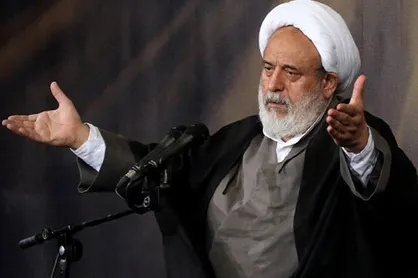 ماجرای پیرزن مسیحی که عاقبت بخیر شد