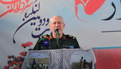 سرلشکر صفوی: خون شهدای مدافع حرم و حاج قاسم راه قدس را باز خواهد کرد / تهران قلب تپنده جهان اسلام است