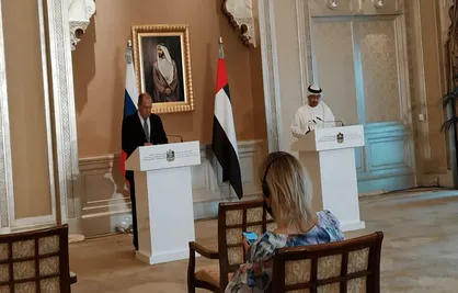 تاکید وزیر خارجه امارات بر لزوم بازگشت سوریه به اتحادیه عرب