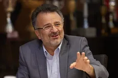 داورزنی: بین مربی روس و آرژانتینی باید یکی را برای تیم ملی انتخاب کنیم