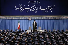 آغاز مراسم دیدار فرماندهان نیروی هوایی با رهبر معظم انقلاب
