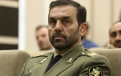 اعطای نشان فداکاری ارتش به شهید سلیمانی