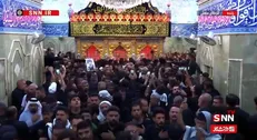 حال و هوای حرم حضرت عباس (ع) چند ساعت مانده به ورود پیکر مطهر رهبر شهید به کربلا/ اینجا همه بی‌قرارند ... + فیلم