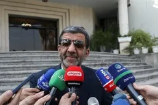 ضرغامی: دشمن از حضور مردم در تخت جمشید ناراحت است/ به دنبال لغو روادید بیش از ۶۰ کشور هستیم +فیلم